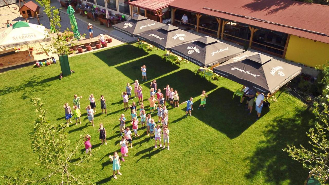 Apartmany Bejby Turnov Dış mekan fotoğraf
